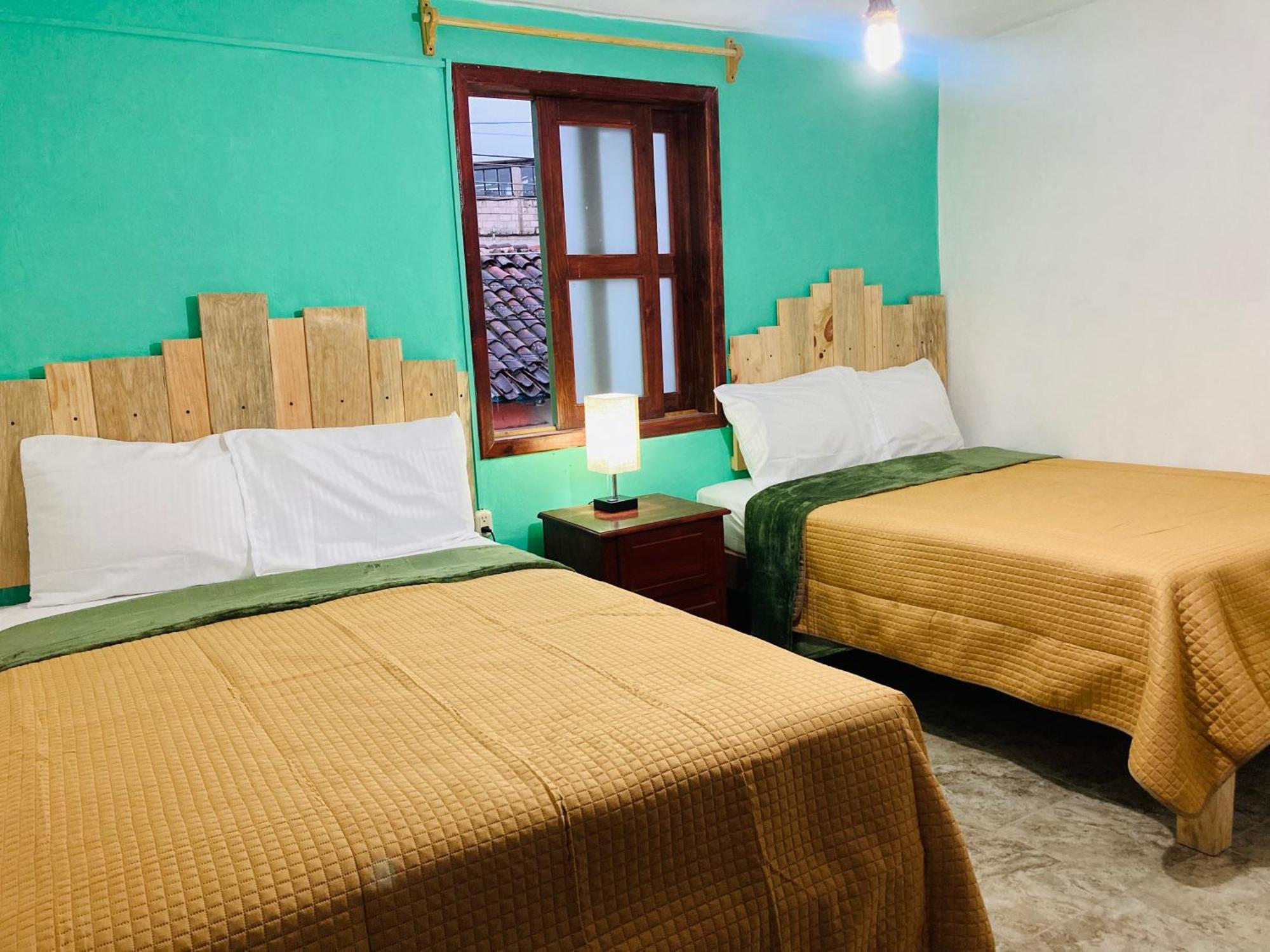 Alhambra Hotel - San Cristóbal de Las Casas 외부 사진