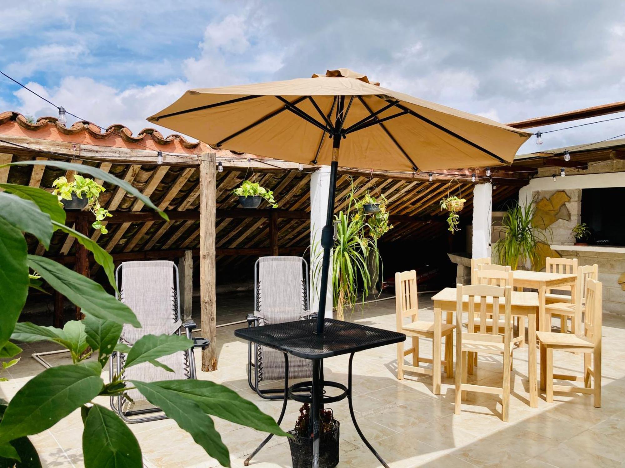 Alhambra Hotel - San Cristóbal de Las Casas 외부 사진